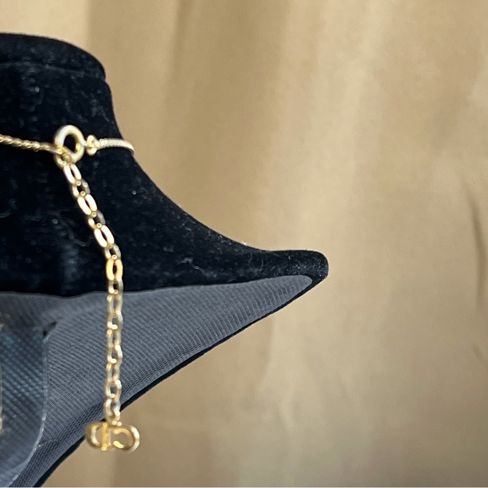 Christian Dior
Vintage 1980s
Gold
Rhinestone
Pendant 
Choker 
Necklace
Bundle - Picture 13 of 16